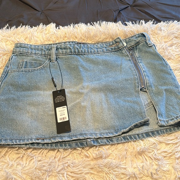 Fashion Nova Dresses & Skirts - Fashion Nova skirt